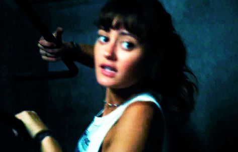 Ella Purnell Gif, Ella Purnell, Star Wars Ahsoka, Dusk Till Dawn, Aesthetic Gif, Actor Model, Anime Music, Soccer Team, Character Aesthetic