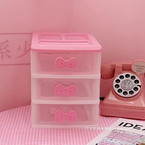 Kawaii Organizer, Stuff For Room, Kawaii Desk Decor, Room Decor Kawaii, Y2k Office, Girls Room Accessories, Hello Kitty Room Decor, Accessories Kawaii, Cute Storage Boxes