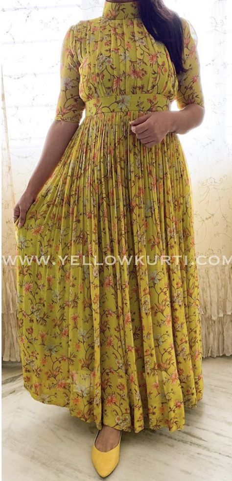 Stylish Long Frock Design, Long Frock With Saree, Long Frock Neck Designs, Saree Long Frock Designs, New Long Frock Models, Maxi Dress Indian, Frock Models, Long Frock Designs, Long Gown Design