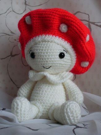 Amigurumi Cow, Crochet Mushroom, Crochet Dolls Free Patterns, Crochet Amigurumi Free Patterns, Crochet Amigurumi Free, Red Yarn, Red Hat, Amigurumi Toys, Crochet Basics