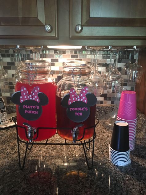 Minnie Mouse party ideas Minnie Mouse Drink Ideas, Third Birthday Minnie Mouse, Minnie 3rd Birthday, Minnie Mouse Themed Party Food, Minnie And Mickey Birthday Party Ideas, Minnie Mouse Brunch Birthday, Aesthetic Minnie Mouse Party, Minnie Mouse Party Foods, Minnie Mouse 5th Birthday Party Ideas