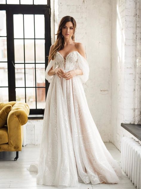 Beige Wedding Dress, Cream Wedding Dresses, Second Wedding Dresses, Beige Wedding, Open Back Wedding Dress, Ethereal Wedding, Etsy Wedding Dress, Lace Bridal Gown, Gorgeous Wedding Dress