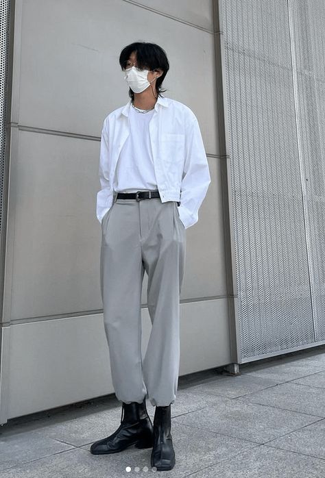 Korean Men’s Fashion Aesthetic 2022 Korean Street Fashion Mens, Korean Outfits Men, Korean Men Fashion, Korean Street Fashion Men, Japanese Mens Fashion, Kpop Fashion Men, Korean Mens Fashion, Asian Men Fashion, Aesthetic Outfits Men