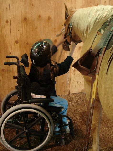 Therapeutic Horseback Riding, Therapeutic Riding, Therapeutic Recreation, Kentucky Horse Park, Pediatric Physical Therapy, Equine Therapy, Horse Info, Horse Therapy, Horse Rescue