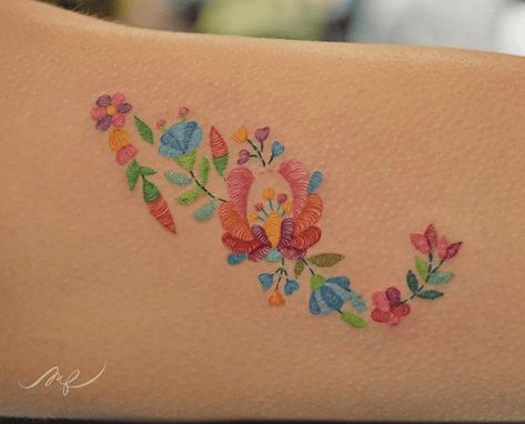 220 Delicate Embroidery Tattoo Ideas(2023) - TattoosBoyGirl Austin Tattoo, Mexico Tattoo, Tattoo Son, Mexican Tattoo, Mexican Art Tattoos, Embroidery Tattoo, Aztec Tattoo, Inspiration Tattoos, Up Tattoos