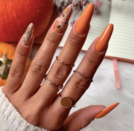 Pumpkin Nail Designs, Pumpkin Nail Art, Orange Nail Designs, September Nails, Fall Nail Art Designs, Pumpkin Nails, Fall Acrylic Nails, Thanksgiving Nails, Trendy Nail Art