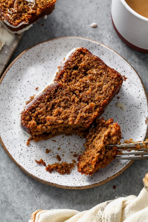 Gingerbread Banana Bread (Gluten Free, Dairy Free) Ginger Banana Bread Recipe, Healthy Gingerbread Loaf, Banana Gingerbread Loaf, Banana Bread Christmas, Banana Gingerbread, Ginger Banana Bread, Gingerbread Banana Bread, Tahini Banana Bread, Holiday Loaf