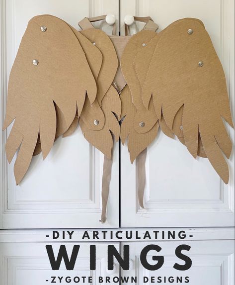 Make your own moving articulated wings out of cardboard with this downloadable template. Wings Props Diy, Foldable Wings Diy, Articulated Wings Tutorial, Wings Making Craft, Cardboard Dragon Template, Felt Wings Diy, How To Make Moveable Wings, How To Make Movable Wings, Articulated Wings Diy