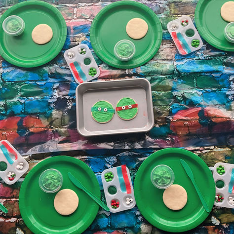 Get ready for mutant mayhem at this Teenage Mutant Ninja Turtle birthday party! Your little ninja warriors will have the best time with cookie decorating, themed games, decorations, and treats inspired by their favorite heroes! Cowabunga dude! #TMNT #birthdayparty #mutantmayhem #teenagemutantninjaturtles #diy #WeLiketoParty