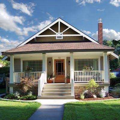 "Arts And Crafts Style Cottage Home" - yes... Bungalow Homes, A Small House, Craftsman Style Home, Casas Coloniales, Craftsman Style Homes, Bungalow Style, Craftsman Bungalows, Craftsmen Homes, Red Door