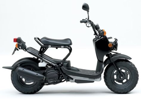 Honda Zoomer Motor Scooters For Sale, 49cc Scooter, Honda Zoomer, Custom Scooter, Honda Scooters, Motor Custom, Honda Ruckus, City Vehicles, Moto Scooter