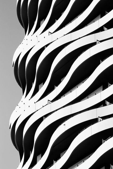 Architectural Pattern, Parametric Design, Yacht Design, Zaha Hadid, Right Angle, Futuristic Architecture, White Photo, Photography Inspo, Art Moderne