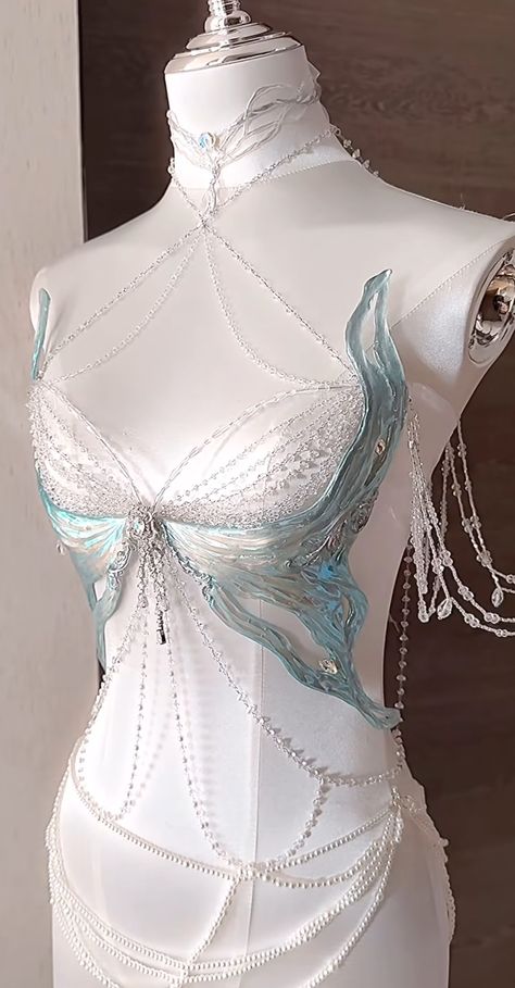 Water Goddess Outfit, Siren Outfit, Sirens Fashion, Goddess Outfit, Mermaid Top, Fairy Outfit, Tøp Aesthetic, Mermaid Outfit, Corset Bra