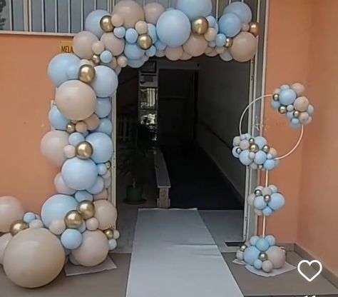 Balloon Gate Decoration, Entrance Balloon Decoration, Door Balloon Arch, Balloon Entrance, Balloon Door, Arched Front Door, Baby Shower Balloon Arch, Gate Decoration, Backdrop Design