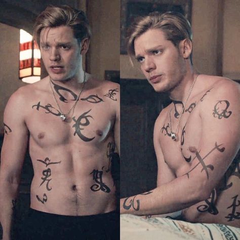 Jace 2x17 Jace Herondale, Shadowhunters Cast, Shadowhunters Tv Show, Dominic Sherwood, Jace Wayland, Pin Pics, City Of Bones, The Infernal Devices, Cassandra Clare