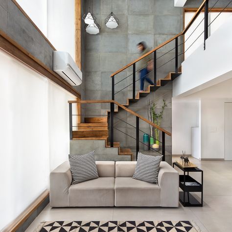 Stairs In Living Room, Stairs Design Modern, Double Height, Stair Case, Minimal House Design, Home Stairs Design, House Studio, Modern Staircase, Railing Design