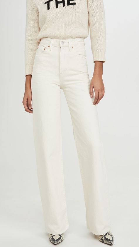 I'm Intrigued by White Jeans—These 6 Outfits Make Them Look Quite Chic Things From Amazon, White Wide Leg Jeans, Jeans Outfit Spring, Levi's Ribcage, Spring Jeans, White Jeans Outfit, Types Of Jeans, Easy Winter Outfit, Jean Trends