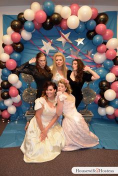 Goodwill Prom Party, Mom Prom Fundraiser, Tacky Prom Party, 80s Prom Party Ideas, 90s Prom Party Ideas, 80 Prom Theme Party, Mom Prom Ideas, 80s Prom Party Decorations, 80s Prom Aesthetic