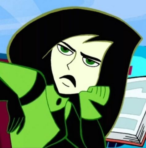 Shego Pfp, Shego Icons, Shego Aesthetic, Kim Possible Characters, Villain Era, Disney Women, 2000s Cartoons, Girl Cartoon Characters, Anime Cover Photo