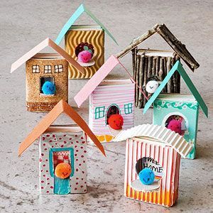 Cute DIY matchbox birdhouses winter kids craft Matchbox Crafts, Matchbox Art, Kids Canvas, Winter Crafts For Kids, Crafty Kids, Small Houses, Childrens Crafts, Winter Kids, Arts And Crafts For Kids