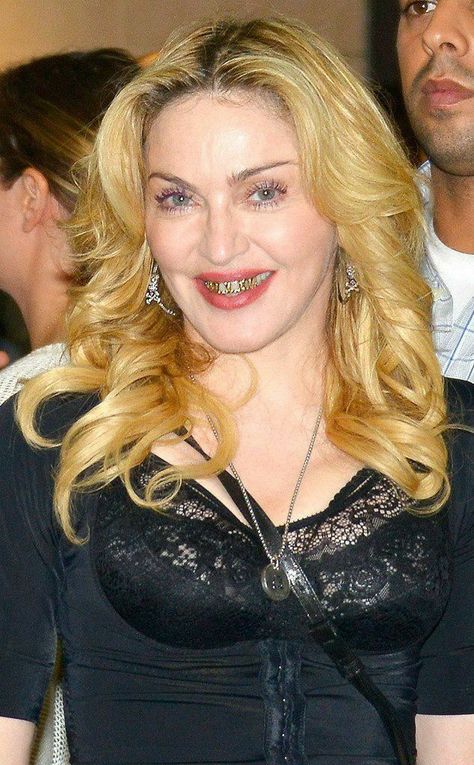 Madonna Pictures, Huge Hair, Baby Jane, Sharon Stone, Material Girl, Music Legends, Hippie Outfits, Jack Black, Material Girls