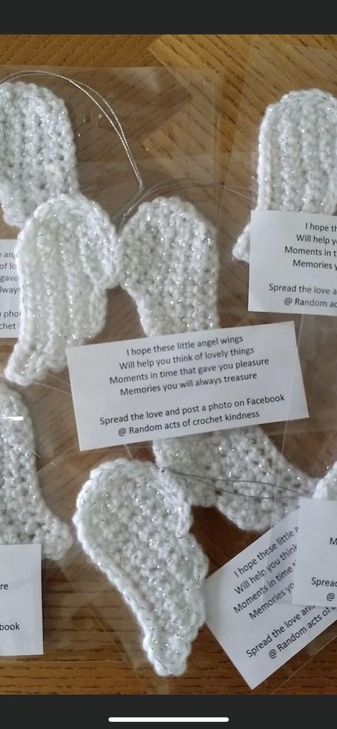 Random Acts Of Kindness Crochet Pattern, Crochet Bereavement Gift, Crochet Kindness Tags, Crochet Sympathy Gift, Crochet Pocket Hug Ideas, Crochet Angel Keychain, Random Act Of Kindness Crochet Ideas, Crochet Kindness Ideas, Crochet Acts Of Kindness Patterns