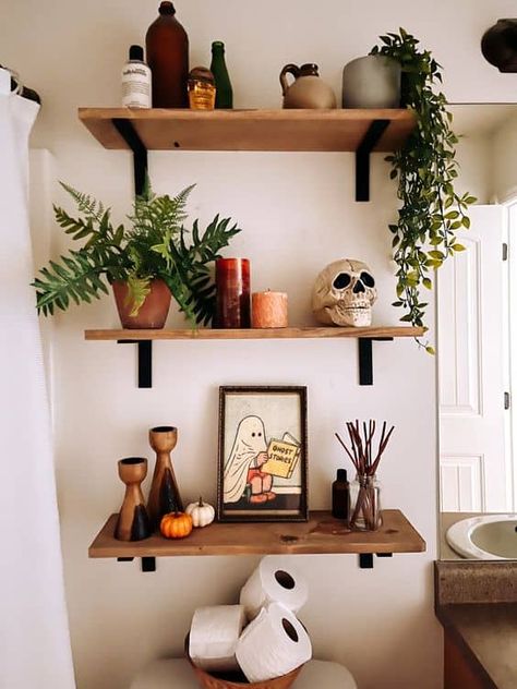 26 Stunning Halloween Shelf Decor Ideas » Lady Decluttered Fall Shelf Decor, Fall Apartment Decor, Halloween Bathroom Decor, Fall Bathroom Decor, Halloween Bathroom, Diy Halloween Decor, Halloween Tattoo, Home Decor Living Room, Theme Halloween