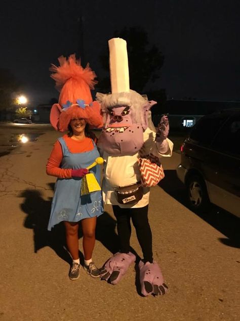 Trolls Inspired Outfit, Trio Halloween Costumes Funny, Funniest Costumes, Trolls Halloween Costume, Trolls Costume, Troll Halloween Costume, Family Themed Halloween Costumes, Halloween Duos, Troll Costume