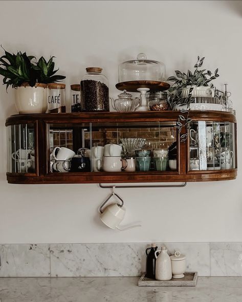 Home Coffee Station Ideas, Home Coffee Station, Aesthetic Corner, Coffee Station Ideas, Kitchen Tech, Home Coffee Stations, Welcome To My House, Home Coffee Bar, Cottage Kitchens