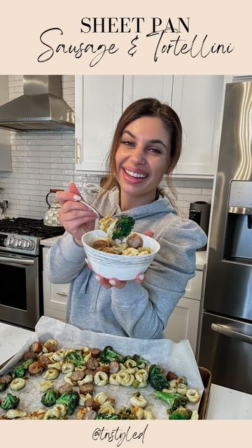 Tara Nicole | Lifestyle on Instagram: "SHEET PAN SUNDAY! This Chicken sausage and tortellini bake is easy + delicious and the perfect weeknight meal. I always am looking for something quick especially on weeknights and this one is going to be a new go to! #sheetpandinner #sheetpansunday #easydinner #weeknightmeals #weeknightdinners #dinner #easydinner #familydinner #recipes #easyrecipes" Tortellini Chicken Sausage, Sheet Pan Tortellini And Sausage, Sausage And Tortellini, Tortellini Bake, Pan Recipes, Sheet Pan Dinners, Chicken Sausage, Sheet Pan Recipes, Easy Delicious