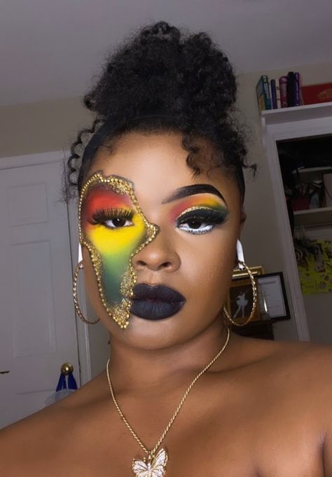 Carnival Eye Makeup, Jamaican Makeup Look, African Themed Makeup, African Makeup Ideas, Juneteenth Makeup, Mardi Gras Makeup Ideas, Carnival Makeup Looks, Juneteenth Makeup Looks, Carnival Makeup Caribbean