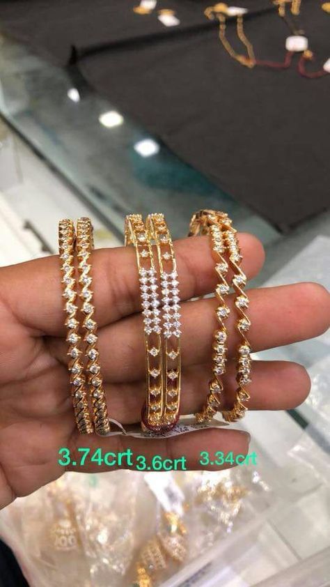 Saved by radha reddy garisa Dimond Bengal, Stone Bangles, Diamond Pendant Jewelry, Bridal Diamond Necklace, Necklace Model, Diamond Bangles, Diamond Pendants Designs, Gold Bangle Set, Diamond Wedding Jewelry