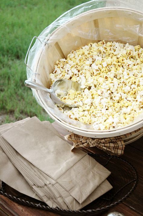 Fall Festival Party, Bonfire Birthday, Outdoor Movie Party, Fall Bonfire, Classroom Halloween, Fall Harvest Party, Bonfire Party, Backyard Movie, Popcorn Bar