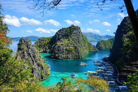 Pure beauty from Kayangan Lake, Coron, Philippines. My most sought after shot from the Philippines and it was just as perfect as I imagined. Kayangan Lake Palawan, Kayangan Lake, Coron Philippines, Palawan Philippines, Philippines Travel, Coron, Photography Landscape, Palawan, Pure Beauty