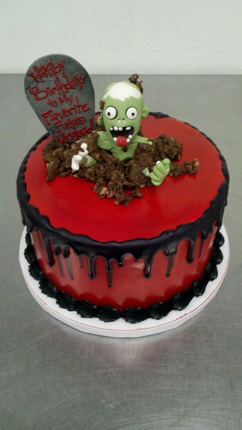 Zombie Graveyard Birthday Cake Zombie Cakes, Zombie Graveyard, Zombie Birthday Cakes, Graveyard Cake, Zombie Cake, Halloween Cookies Decorated, Zombie Birthday, Kids Cakes, Themed Birthday Cakes