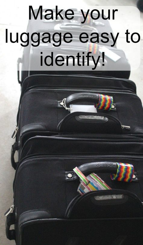 Mark your suitcases this way. Easy to identify luggage! Air Travel Hacks, Luggage Identifiers, Air Travel Tips, Travel Clothes Women, Packing Tips For Travel, Air Travel, Travel Hacks, Travel Scrapbook, Travel Tattoo