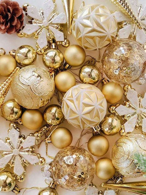 40pcs Christmas Ornament Set, Golden Creative Painted Christmas Ball Party Christmas Tree Hanging Ball Pendant, Christmas Tree Decoration, Suitable For Holiday Parties, Wreaths, Christmas Tree, Christmas DecorationsI discovered amazing products on SHEIN.com, come check them out! Joy Decorations, Gold Christmas Ornaments, Neutral Christmas Decor, Modern Christmas Tree, Unique Christmas Ornaments, Gold Christmas Decorations, Unique Christmas Trees, Christmas Tree Inspiration, Christmas Inspo