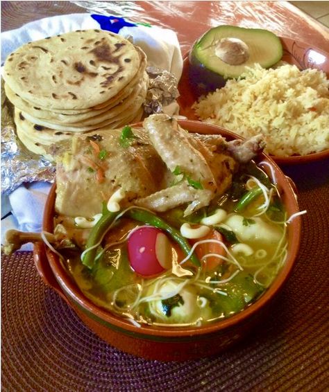 Salvadorian Food, American Recipes, Mexican Foods, Tex Mex Recipes, Central American, Food Inspo, American Food, Tex Mex, Chowder