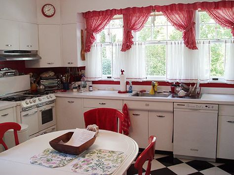 1930+kitchen | ... sunny red and white vintage kitchen for his 1930 Dutch colonial house 1930 Kitchen, Red Kitchen Curtains, Red And White Curtains, Dutch Colonial House, Vintage Kitchen Curtains, Red And White Kitchen, Old Fashioned Kitchen, White Kitchen Decor, Retro Renovation