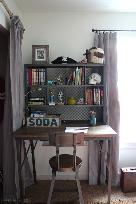 Small Space Teen Boy's Room Industrial Desk Teenager Bedroom Boy, Boys Desk, Teenage Boy Room, Boy Toddler Bedroom, Masculine Bedroom, Teen Boy Room, Teen Boy Bedroom, Bedroom Desk