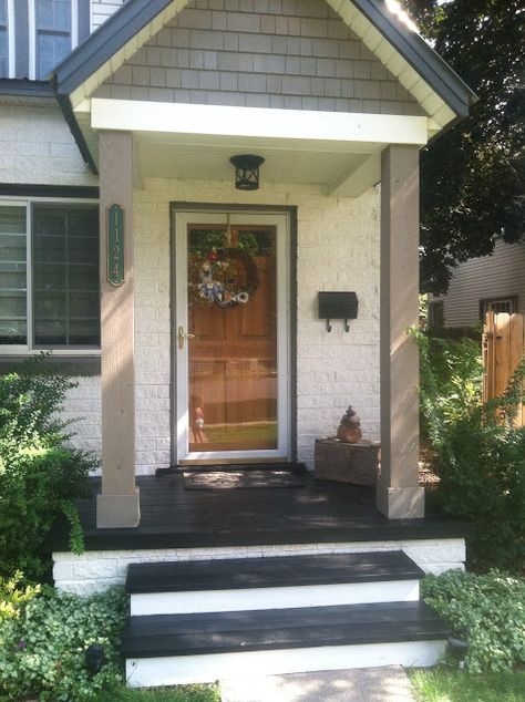 A Marmie Life: Front Door & Porch Redo paint can make such a difference Painted Cement Steps Front Doors, Painting Brick Steps Front Porches, Painted Brick Steps Front Porches, Painted Brick Porch Steps, Paint Front Steps, Painted Brick Steps, Wooden Front Porch, Step Workouts, Front Porch Stairs