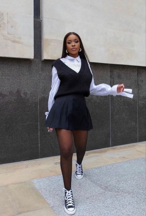 Tennis Skirt Outfit, Looks Black, Looks Chic, Professional Outfits, Fall Fashion Outfits, Teenage Fashion Outfits, Spring Outfits Casual, Lookbook Outfits