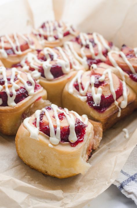 Sourdough Cranberry Orange Rolls | The Pioneer Woman Cranberry Orange Rolls, Sour Cream Pancakes, Thanksgiving Leftover Recipes, Best Christmas Desserts, Cranberry Cream Cheese, Orange Rolls, Sweet Dough, Cranberry Recipes, Fudge Sauce