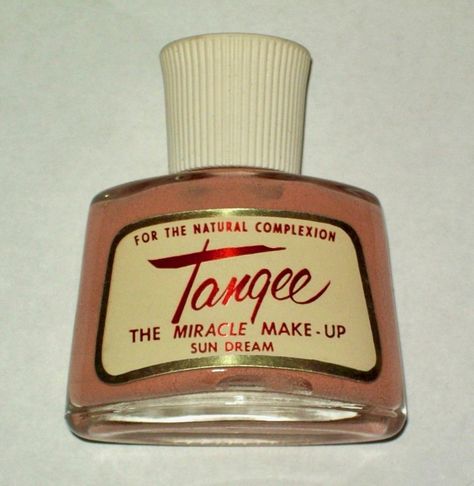 Tangee Foundation Makeup 1940s Makeup Products, 60s Makeup Products, Nostalgic Makeup, Vintage Foundation, Thrifty Ice Cream, Makeup Containers, Classic Makeup, Vintage Nails, Maybelline Makeup