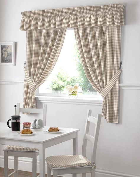 Gingham Kitchen Curtains, Gingham Kitchen, Curtains Beige, Check Curtains, Classic Curtains, Kitchen Styles, Made To Measure Blinds, Window Types, Gingham Fabric