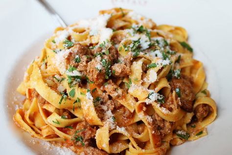 Eataly Recipes, Italian Pasta Recipes Authentic, Pork Ragu, Tagliatelle Pasta, Best Pasta Dishes, Ragu Recipe, Traditional Italian Dishes, Bolognese Recipe, Italian Recipes Traditional