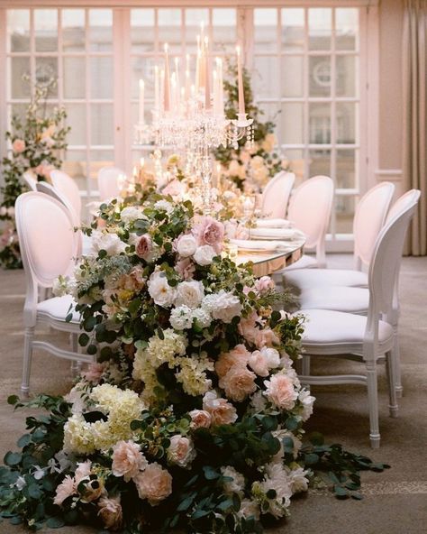 Floral Decoration Ideas, Sweetheart Table Garland, Victorian Elegance, Table Garland, Greenery Centerpiece, Event Bar, Elegance Wedding, Intimate Dinner, Floral Runner