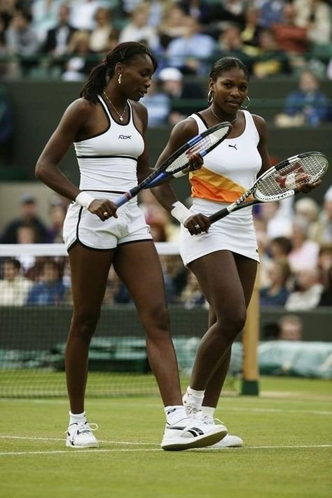 Tennis Core, Tennis Fits, Serena Williams Tennis, Venus And Serena Williams, Williams Tennis, Tennis Aesthetic, Vintage Tennis, Venus Williams, Tennis Fashion