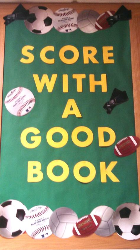 Score with a good book library display to promote sports books. Books Display, Sports Theme Classroom, School Library Displays, Sports Classroom, Library Bulletin Board, Reading Center, Middle School Libraries, Reading Bulletin Boards, Library Media Center