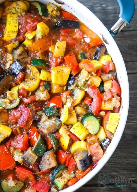 This Easy Skillet Ratatouille is my simple version of the famous French stewed vegetable dish of Ratatouille. This dish is made up of cooked eggplant, summer yellow squash, zucchini, tomatoes and seasonings. A great recipe for using up those summer vegetables. Spaghetti Squash And Eggplant Recipes, Eggplant And Yellow Squash Recipes, Yellow Squash And Eggplant Recipes, Stove Top Ratatouille Recipe, Eggplant Squash Tomato Recipe, Yellow Squash Tomato Recipes, Butternut Squash And Eggplant Recipes, Italian Yellow Squash Recipes, Easy Ratatouille Recipe Simple